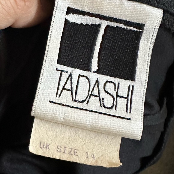 Vintage Tadashi black tulle and knit skirt sz 12 (C9) - Picture 6 of 6